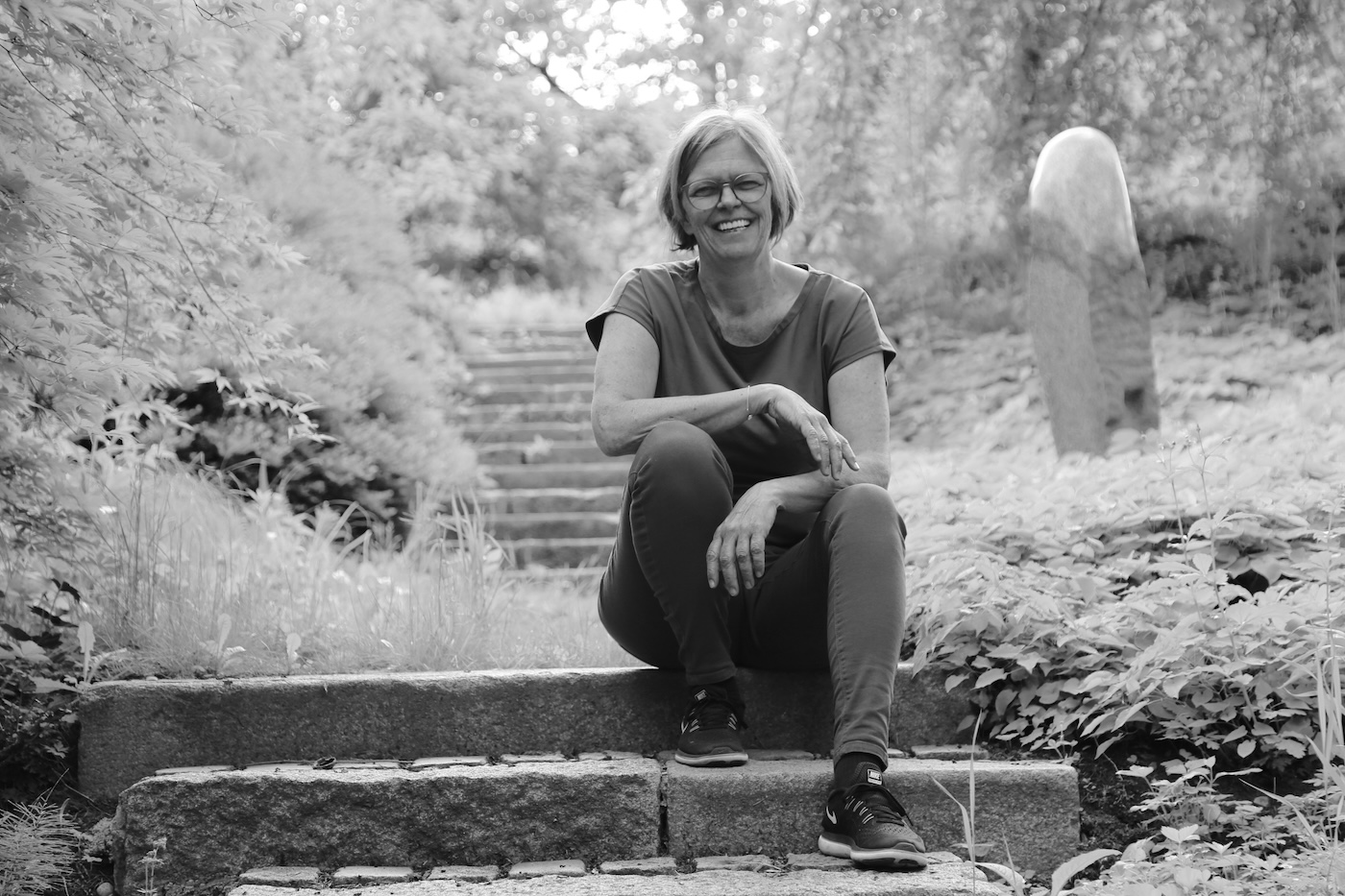 Katharina Buttenhauser face reading expert in a professional mentoring setting